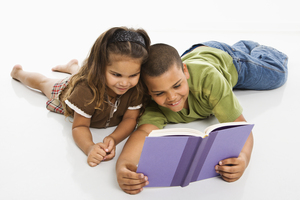 children reading